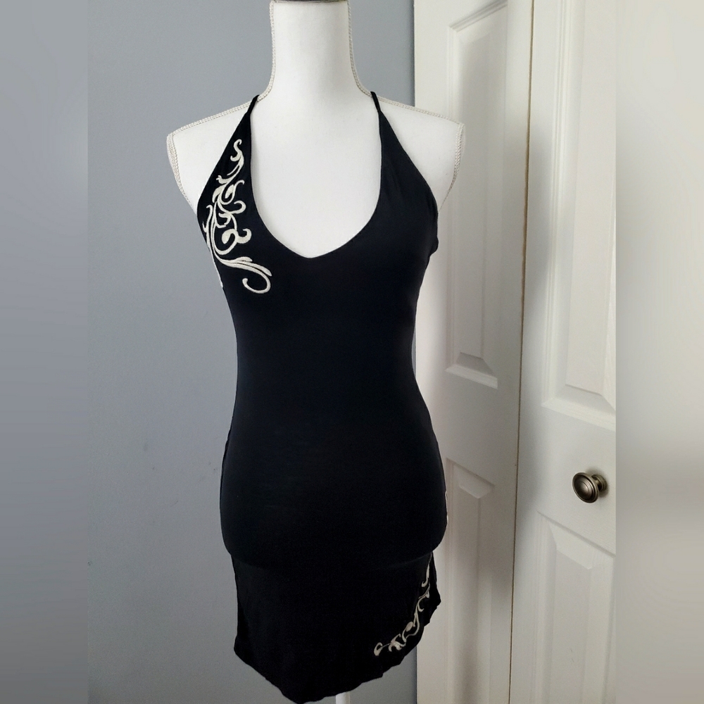 Black and white dress